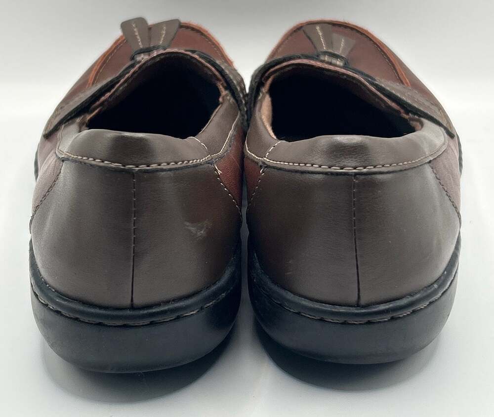 Clarks Ashland Bubble Brown Leather Tassel Loafers - Picture 3 of 6